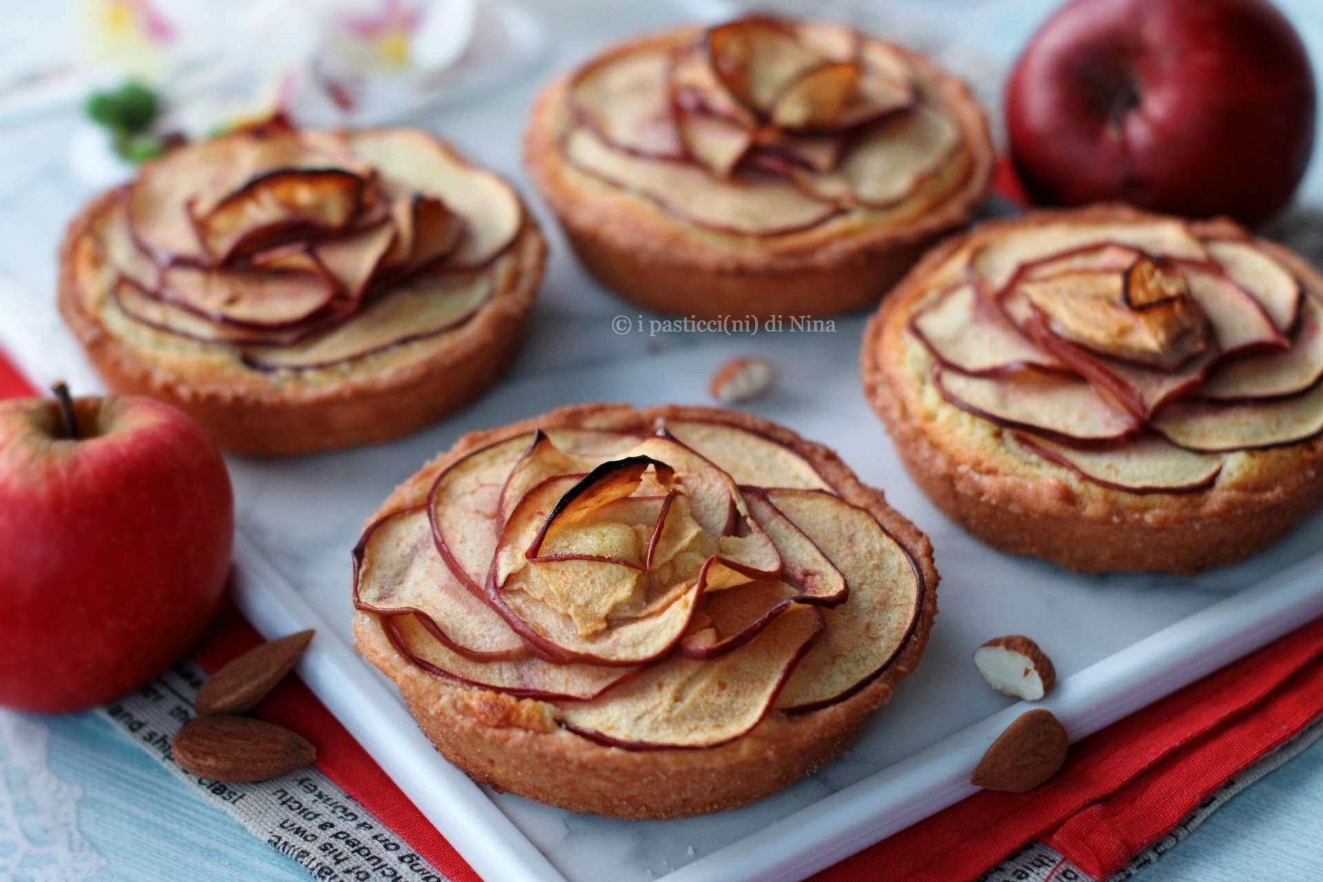 Crostatine frangipane e mele dolcetti per la festa della mamma i pasticcini di Nina