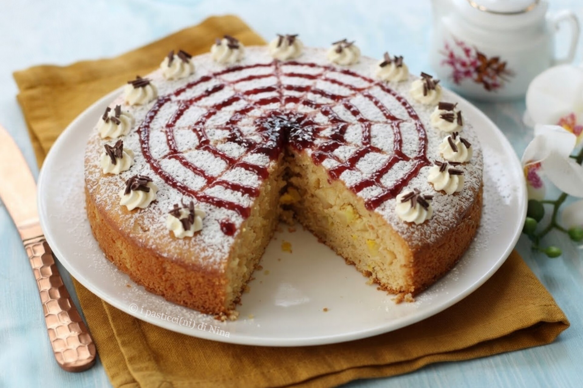 Torta di mele a ragnatela per Halloween ricetta i pasticcini di Nina