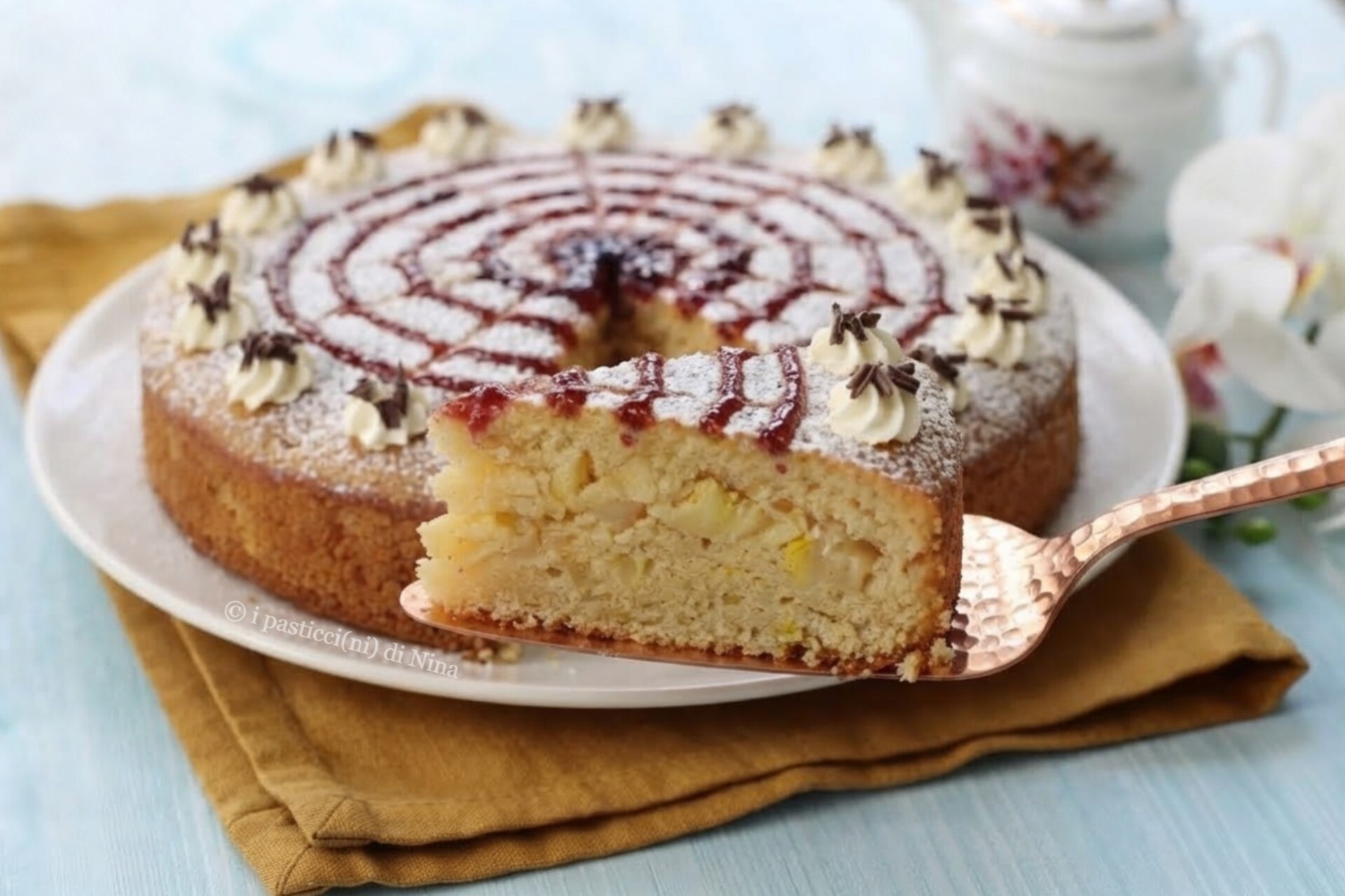 Torta di mele a ragnatela per Halloween ricetta i pasticcini di Nina