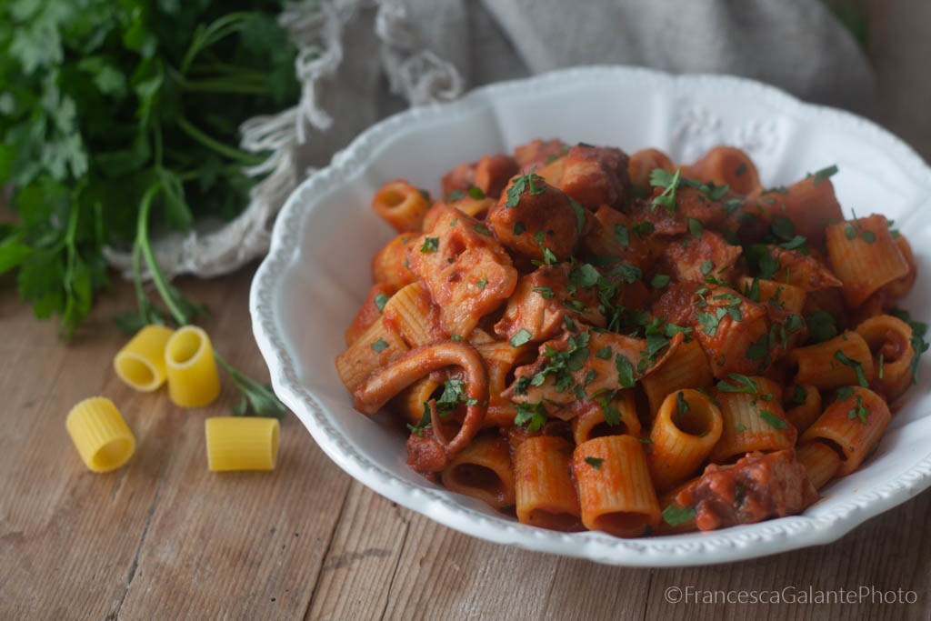 Pasta con sugo di tentacoli di totano