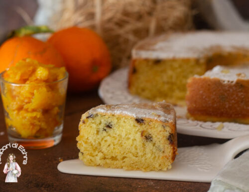 Dolce da colazione/ciambella con pasta di arancia