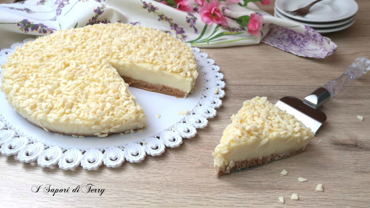 Torta fredda al cioccolato bianco