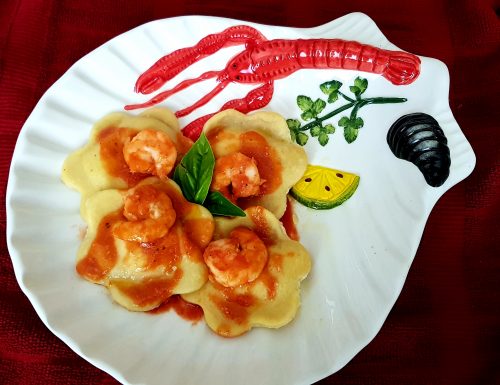 RAVIOLI FRESCHI AL SALMONE