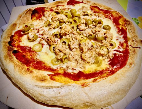 PIZZA FATTA IN CASA SOFFICISSIMA
