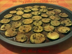Zucchine al forno gratinate ricetta vegetariana La Bora Bianca