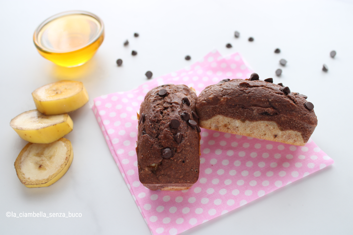 plumcake banana cacao