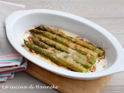 asparagi gratinati