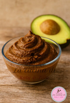 🥑 Avocado dolce al cioccolato: il dessert furbo che non ti aspetti