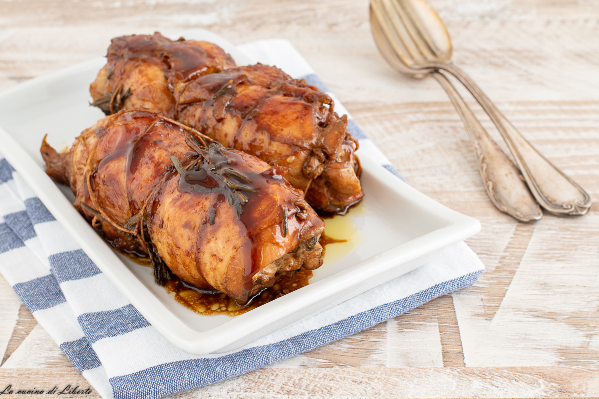 Cosce di pollo ripiene f