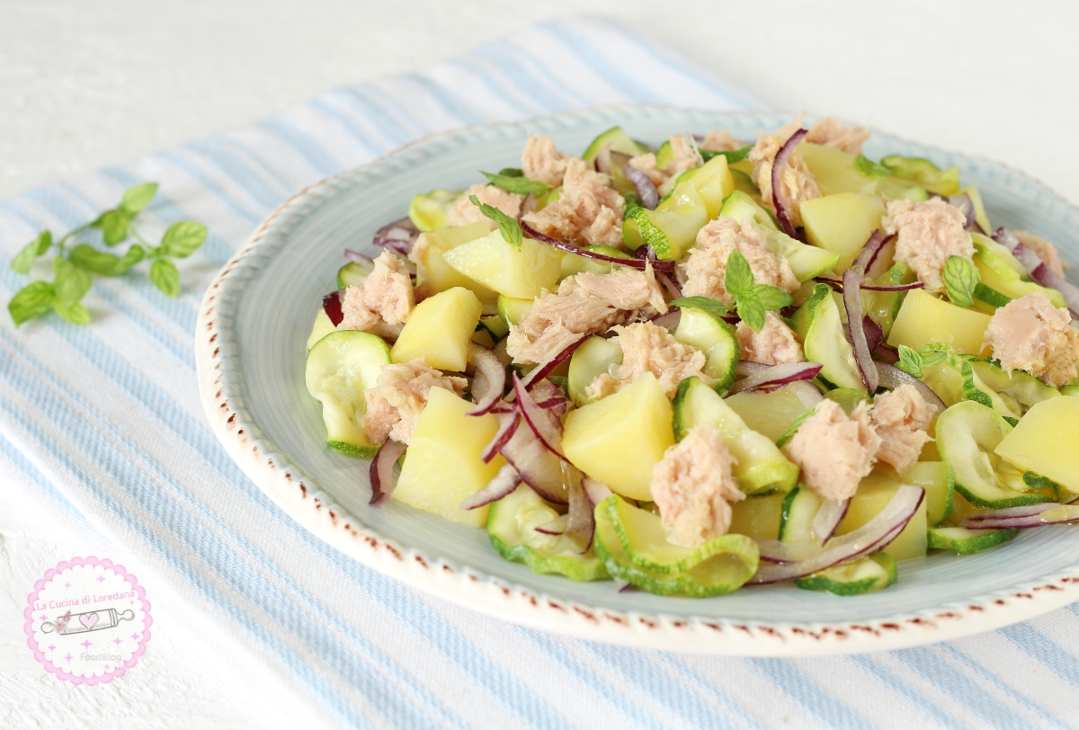 INSALATA DI PATATE CON ZUCCHINE E TONNO fresca e leggera