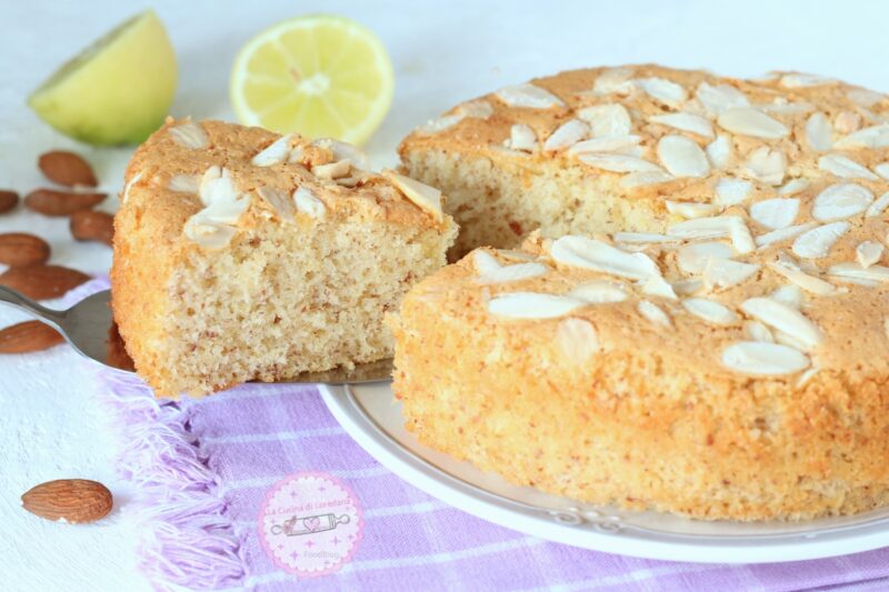 torta al limone e mandorle