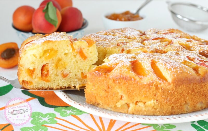 torta con albicocche e confettura