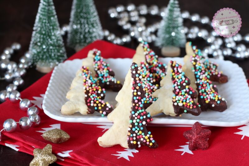 biscotti alberello con cioccolato