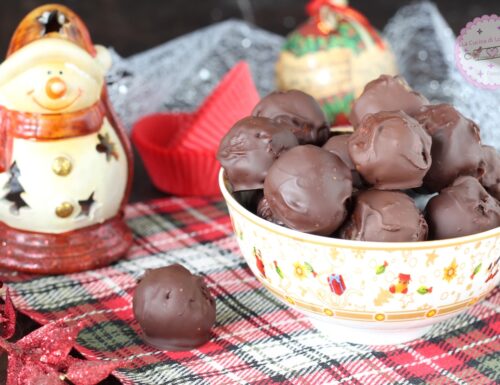 TARTUFI CON CIOCCOLATO E RICOTTA da mangiare in un solo boccone