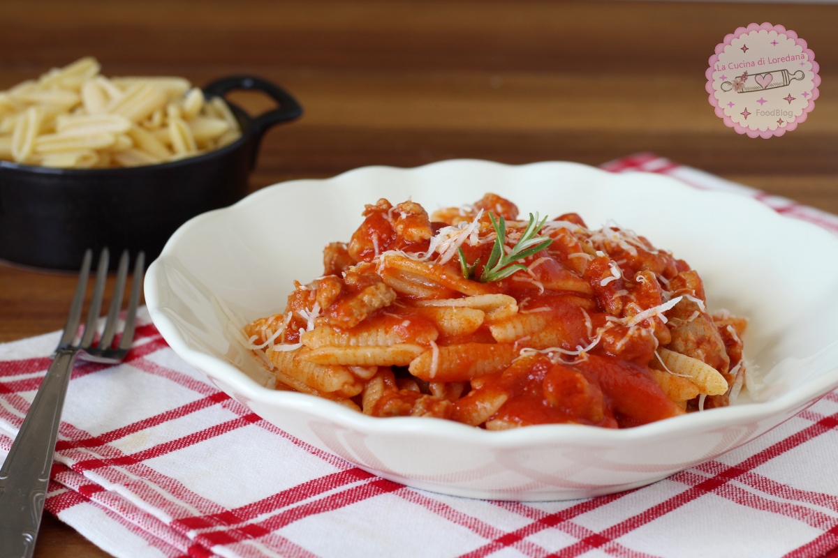 gnocchetti sardi con salsiccia