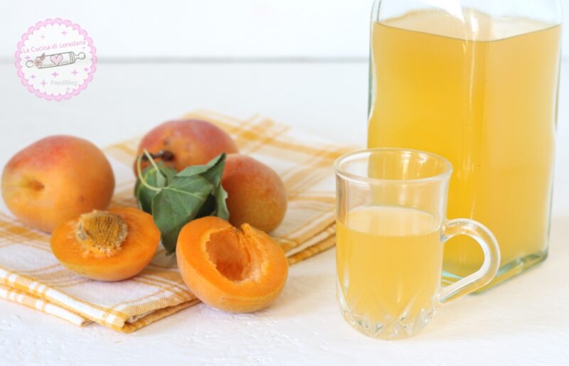 liquore di albicocche
