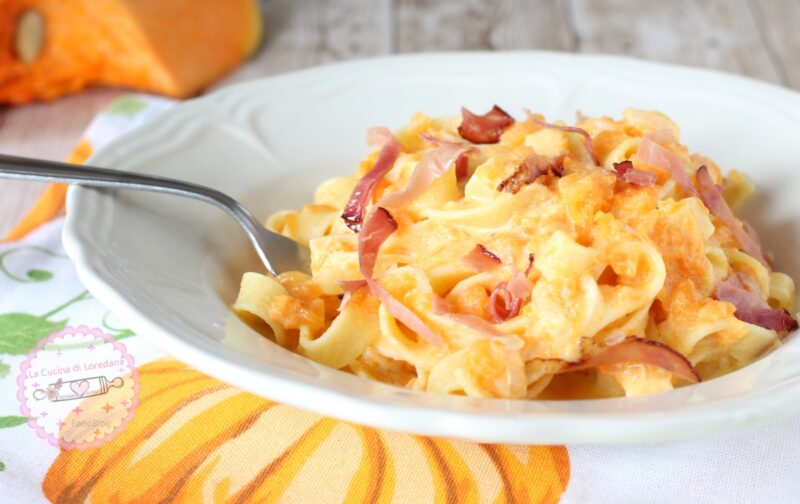 tagliatelle con zucca e speck