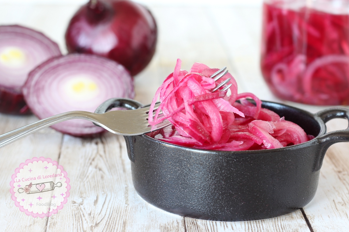 cipolle rosse marinate