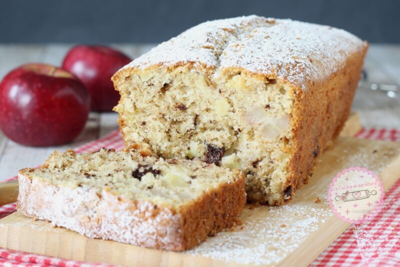plumcake pere mele e cioccolato