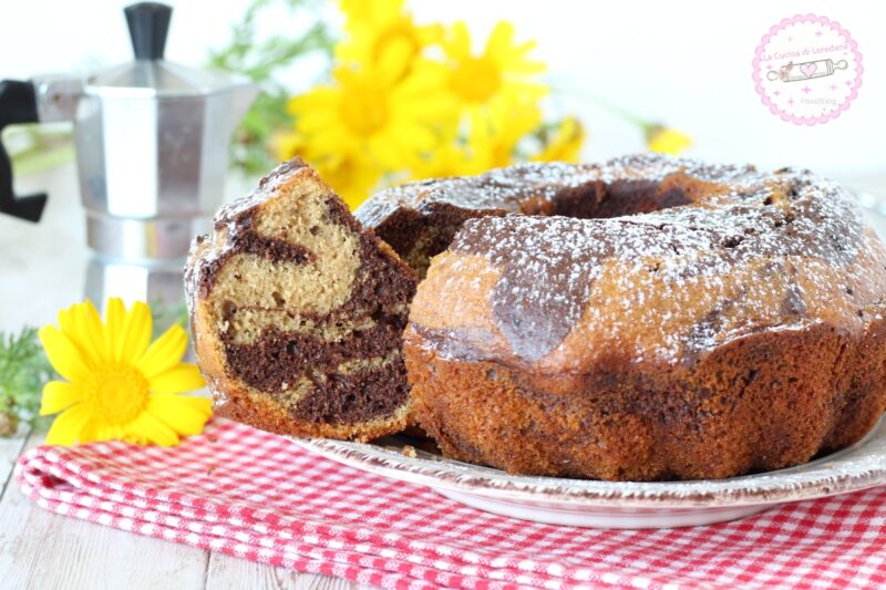 ciambella bicolore al caffè