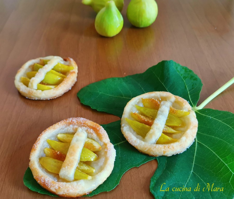 Sfogliatine dolci con fichi