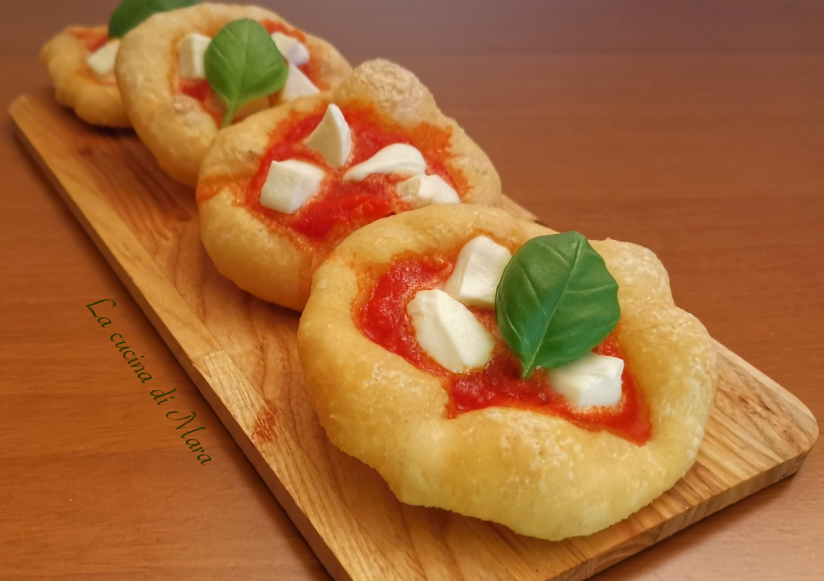 Montanare Pizzette Fritte – La Cucina Di Mara