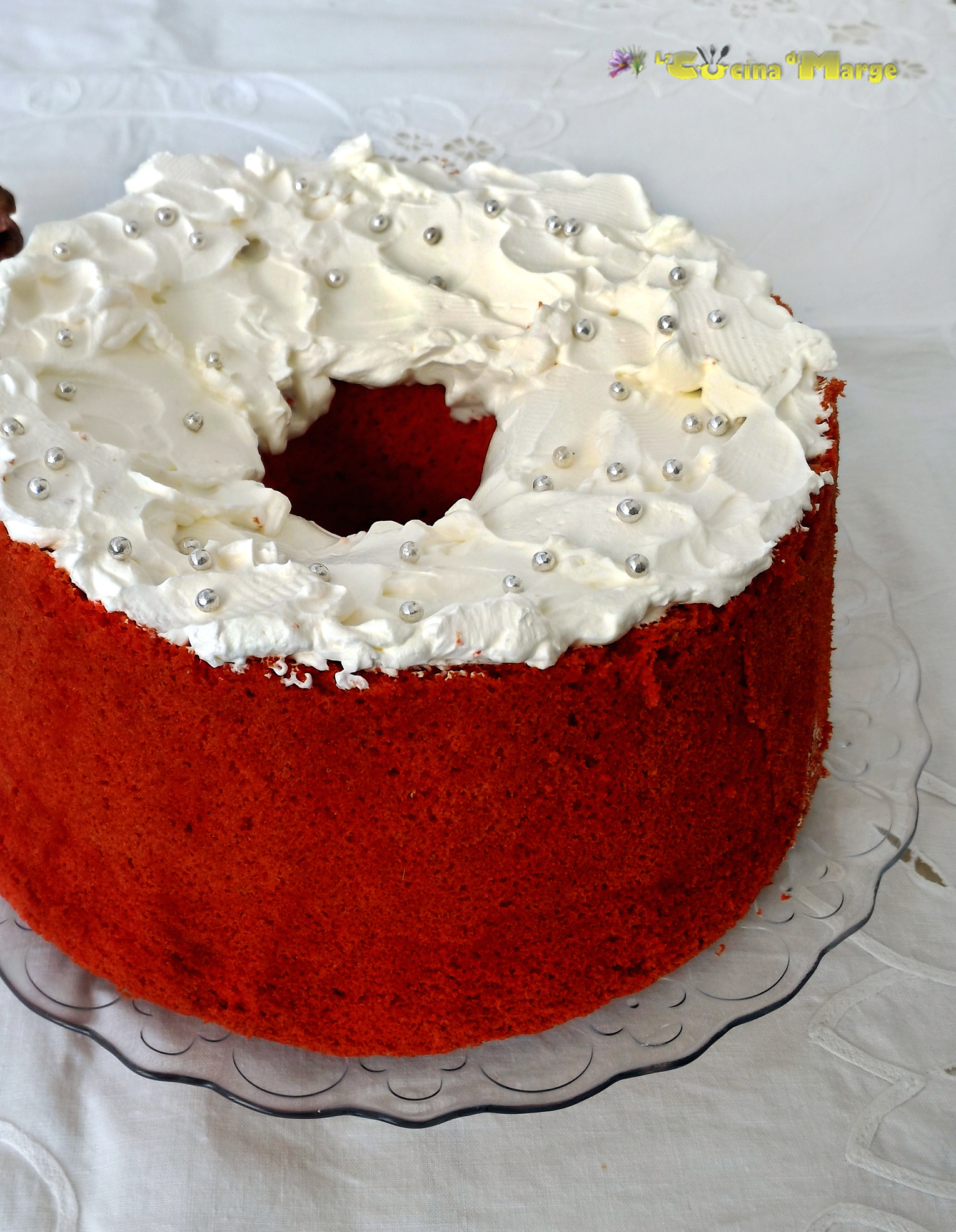 RED VELVET CHIFFON CAKE