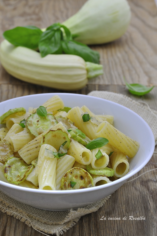 pasta e zucchina napoletana - primo piatto light