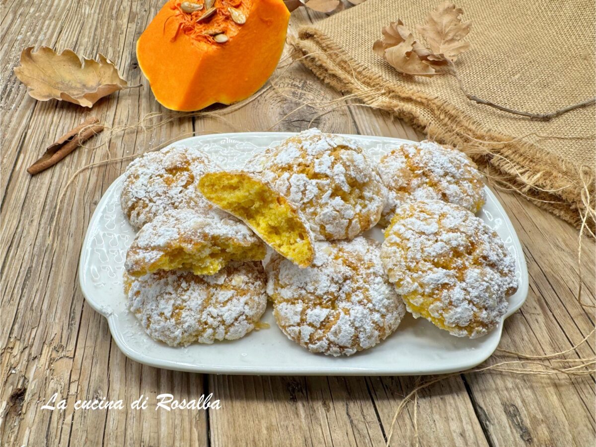 ricetta biscotti morbidi alla zucca e mandorle
