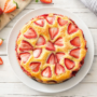 Speciale Capodanno: sformato di ananas con fragole, gustoso e nutriente.