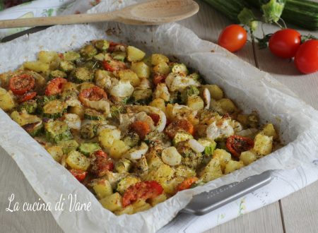 PATATE ZUCCHINE E CIPOLLE al FORNO