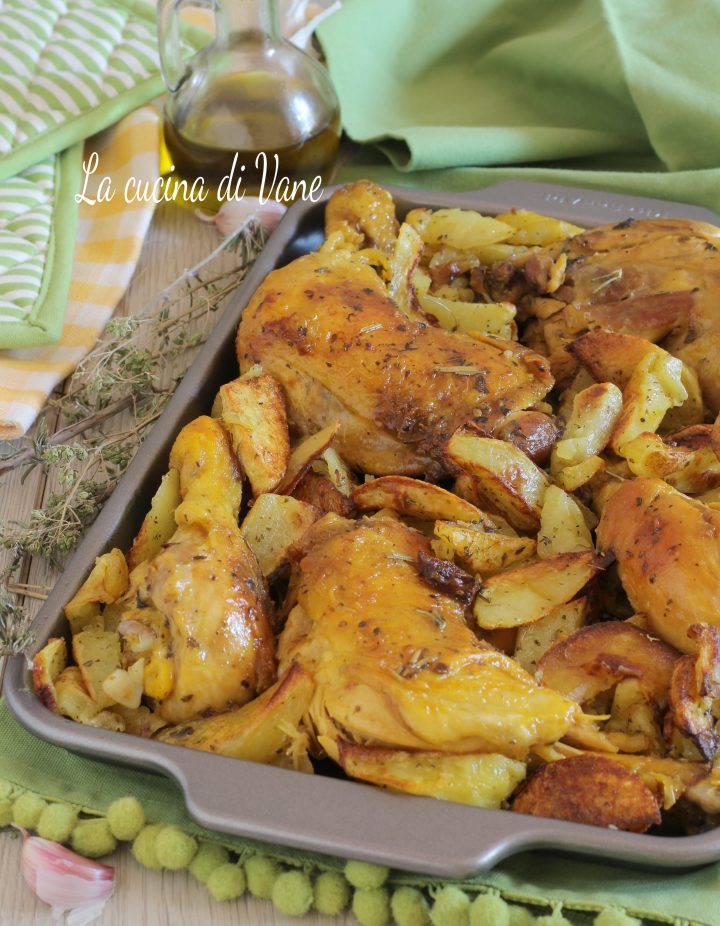 POLLO ARROSTO CON PATATE al FORNO croccante, ricetta della nonna