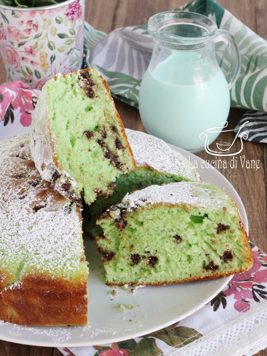 Torta allo yogurt e menta soffice senza olio e senza burro