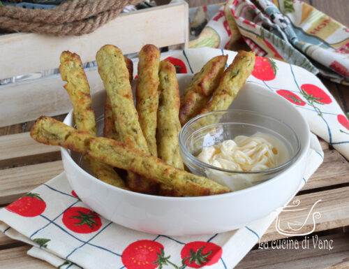 BASTONCINI DI PATATE CROCCANTI al forno