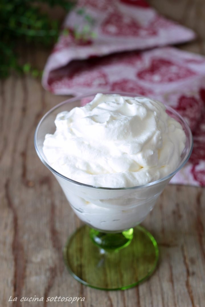 crema allo yogurt senza cottura