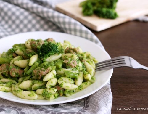 Pasta broccoli e salsiccia