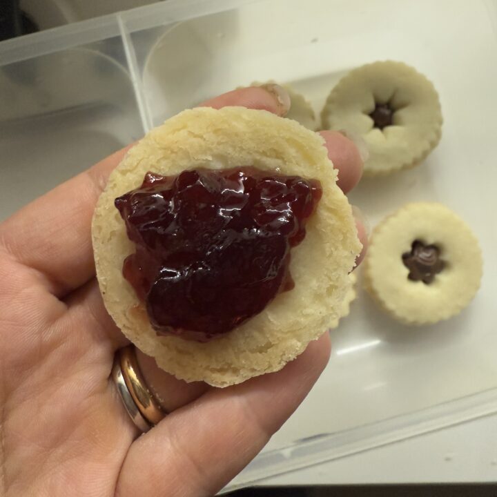 biscotti al burro senza uova farcitura