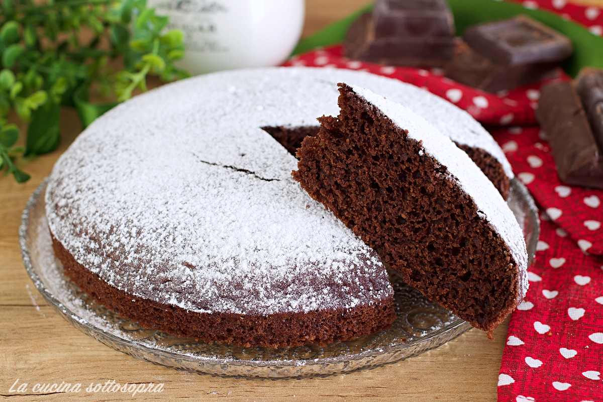 torta all'acqua al cacao