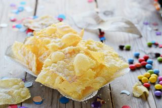 Chiacchiere friabili e croccanti ricetta di Massari