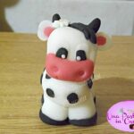 mucca in pasta di zucchero
