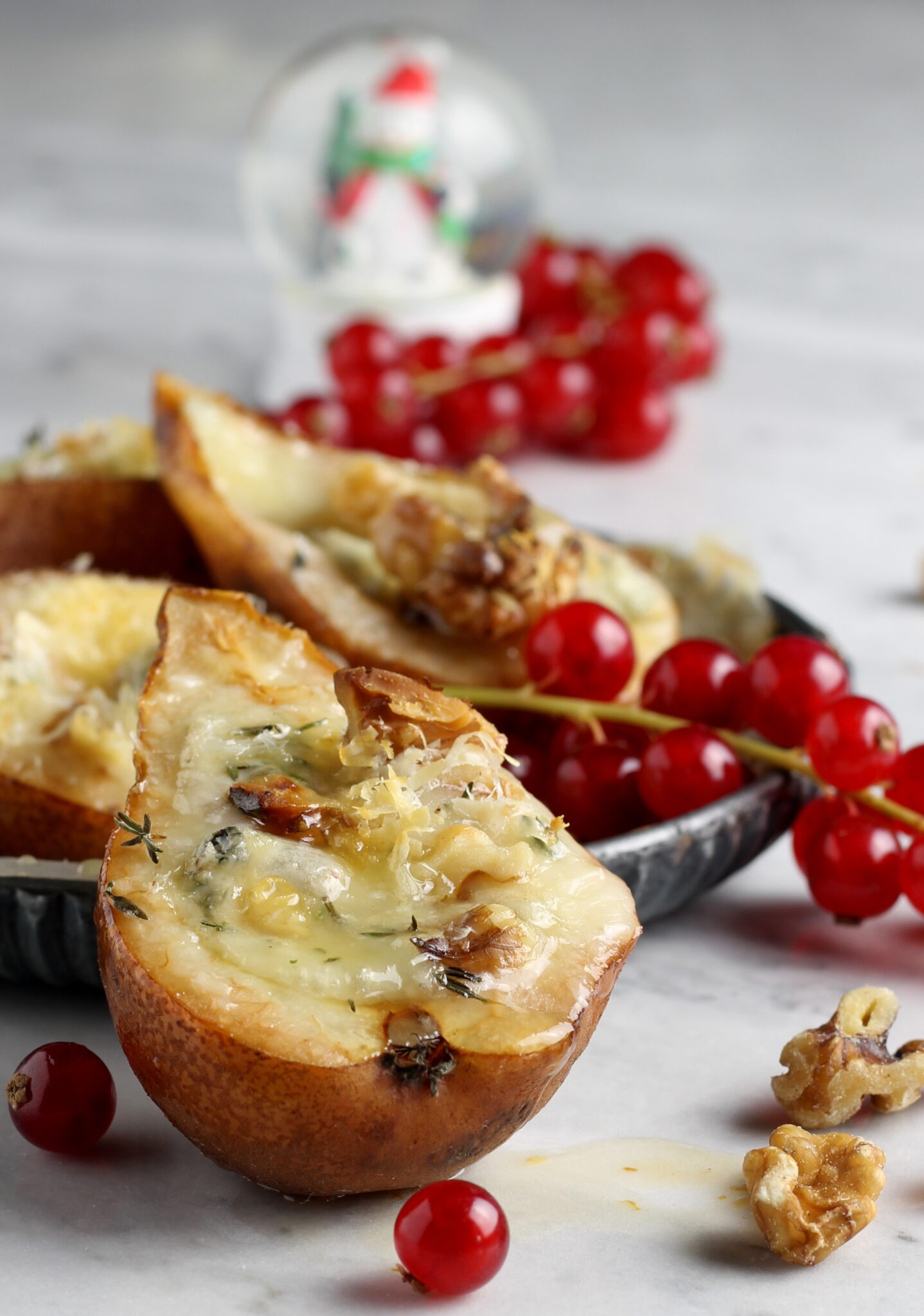 Pere Al Forno Gorgonzola E Noci Una Ricettina Velocissima E D'effetto