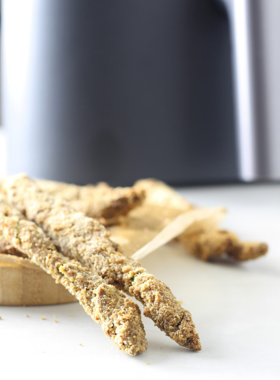 Asparagi panati croccanti in friggitrice ad aria