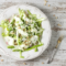 Insalata cruda di zucchine e asparagi: fresca e croccante