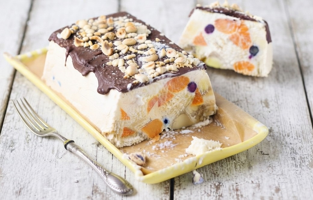 Torta gelato con wafer e frutta: la mia ricetta fresca e facile