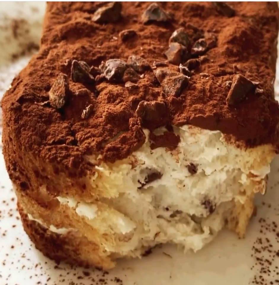 Fettamisù: il goloso tiramisù con fette biscottate