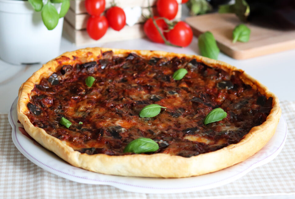 Torta rustica alla parmigiana di melanzane