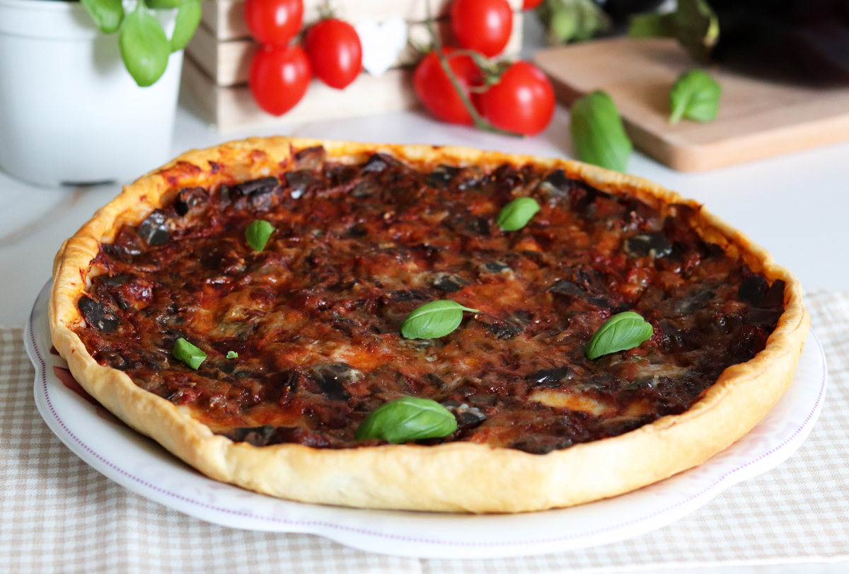 Torta rustica alla parmigiana di melanzane