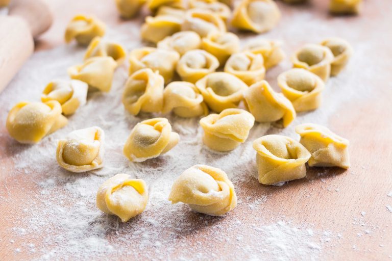 Tortellini Bolognesi Fatti In Casa Ricetta Classica Delle Massaie