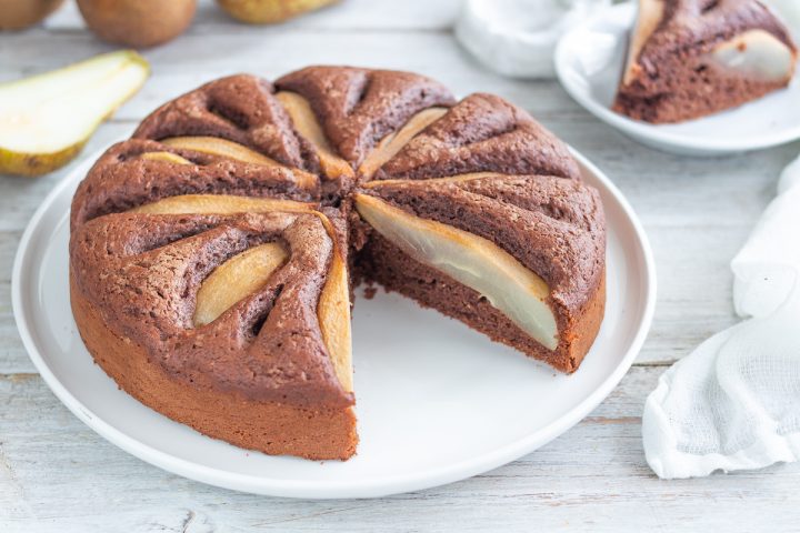 Torta soffice ricotta cioccolato e pere