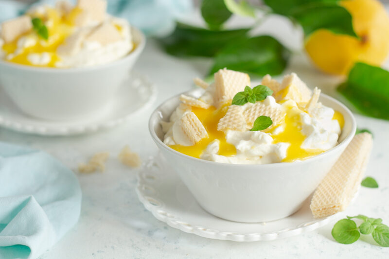 Dessert al limone e wafer